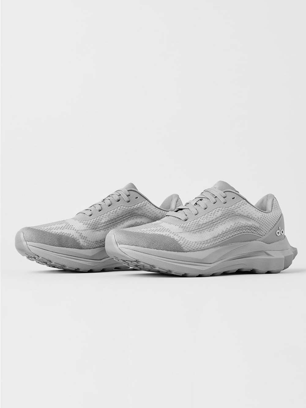 ALO Runner Running Sneaker Grey - Picture 3 of 9